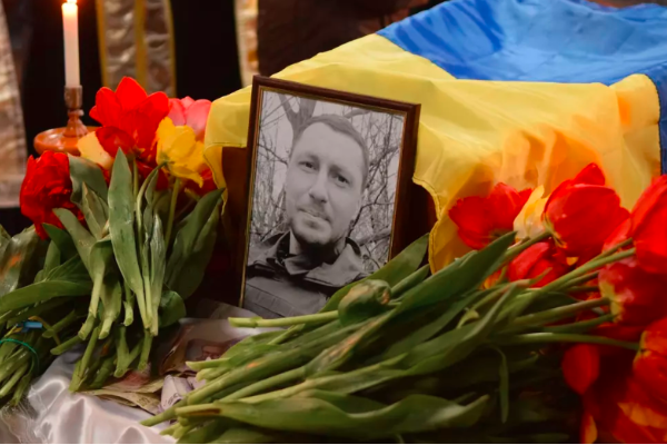 Чертков плачет: на Аллее Героев похоронили еще одного молодого воина