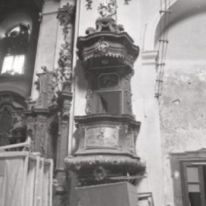 Храм в Бучаче в 1977 году