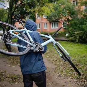 В Кременецкой области подросток похитил велосипед