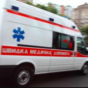 В Тернополе спасатели помогли пожилой женщине с избыточным весом
