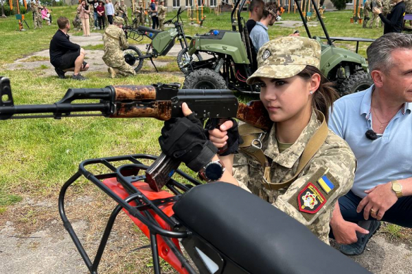  День открытых дверей провели в Тернопольском колледже с усиленной военной подготовкой