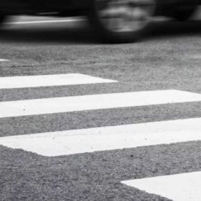 В Тернополе водитель автомобиля сбил ребенка на пешеходном переходе