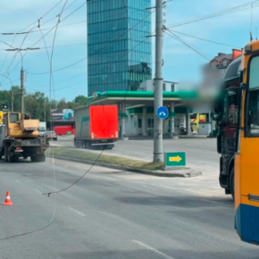 Затор в Тернополе: на 15 апреля повреждена линия электропередач