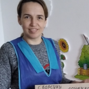 Галина Бурак из Лановеччины – помощь для фронта от пирожков до автомобиля