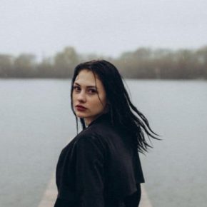 Девушке из Волочиска срочно нужны деньги на лечение саркомы