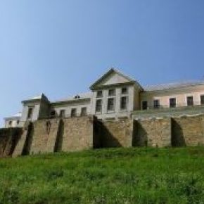При реставрации замков в Тернопольской области излишне потратили более 1,1 млн гривен