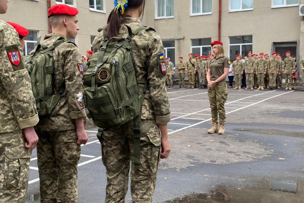 С Днем знаний поздравили курсантов в Тернопольском военном колледже