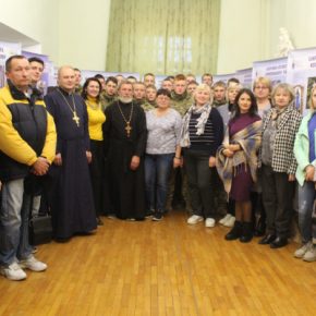 «Сакральная скульптура Тернопольщины»: в Збаражском замке представили передвижную выставку