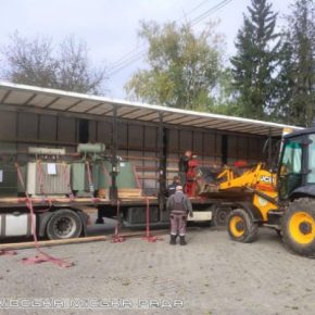 Спецтехнику для коммунальщиков передали общине в Тернопольской области благотворители из Германии