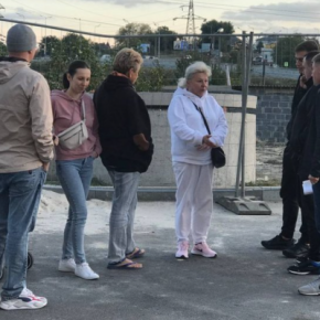 В Тернополе жители многоэтажки жалуются на смрад от канализации