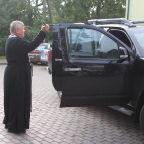 Великогаевское общество приобрело внедорожник для украинских защитников