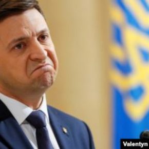 ЦИК объяснил, почему полномочия Зеленского не прекратятся несмотря на выборы.