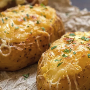 К такому картофелю даже мясо не понадобится: суперпростой и сытный рецепт