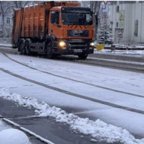 На дороги Тернопольщины уже выехала снегоуборочная техника