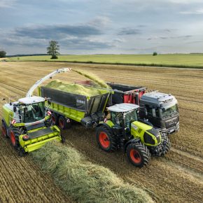 Непрерывный: 50 лет самоходным кормоуборочным комбайнам JAGUAR от CLAAS.