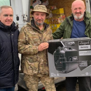 Представители Благотворительного фонда «Волны перемен» посетили наших защитников в Донецкой области.