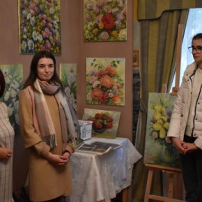 Открыли персональную выставку живописи Татьяны Фокиной