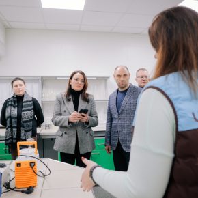 Свириденко посетила Ukravit и указала на значительный потенциал для импортозамещения в агросекторе.