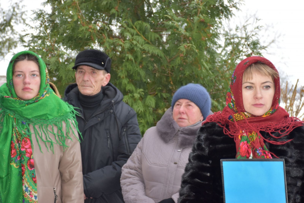 В общине на Тернопольщине открыли мемориальную доску воину Николаю Луциву