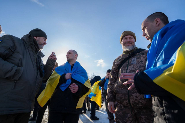 Наши - дома: освободили 207 украинских пленных