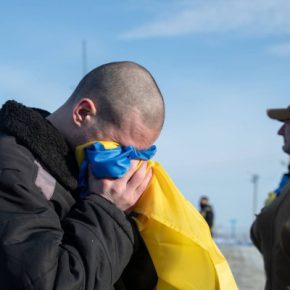 Наши – дома: освободили 207 украинских пленных