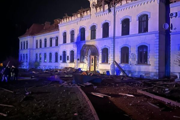 Символично и цинично: враг «шахедами» ночью повредил университет, где учился Бандера, и музей Шухевича