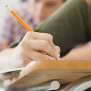 В школах Тернопольщины внедрен предмет "Защита Украины"