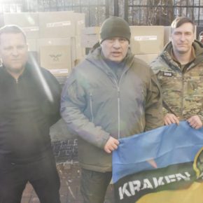 «Украинская команда» передала разведчикам подразделения «Kraken» партию дронов и теплые наборы