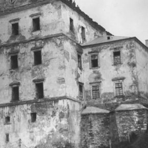 Замок в Тернополе на фото 1920-1930-х годов