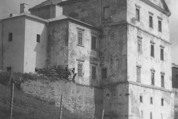 Замок в Тернополе на фото 1920-1930-х лет