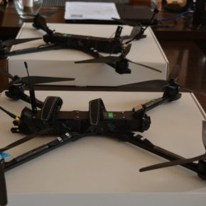 10 дронов приобрели для воинов на фронт работники Збаражского горсовета