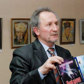 Библиотека-музей «Литературное Тернопольщина» приглашает на встречу с известным писателем Владимиром Шелкошитным