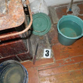 В Тернопольской области 21-летний пьяный парень взял нож и ограбил соседа