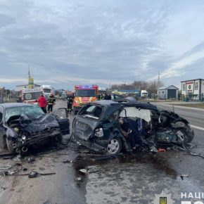 Тагичное ДТП возле Смыковцев: стало известно, что умерла пассажирка BMW, а водителя заключили под стражу