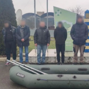 За границу на надувной лодке: житель Тернопольщины за 7000 евро пытался бежать из Украины