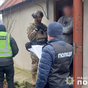 Должны были ехать за гуманитаркой для ВСУ: в Тернополе ограбили мужчин