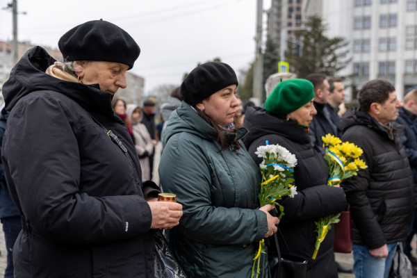 В Тернополе почтили украинских добровольцев 
