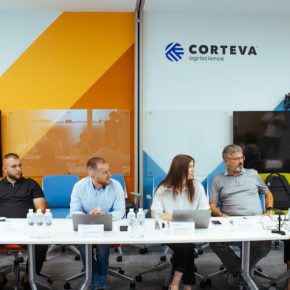 Corteva лидирует на рынке семян кукурузы