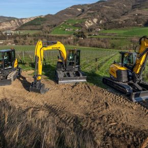 New Holland представил новые экскаваторы средней мощности на выставке EIMA 2024