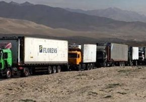 Фруктовый бум Узбекистан препятствует пограничной гвардии Фруктовый бум Узбекистан препятствует пограничной гвардии