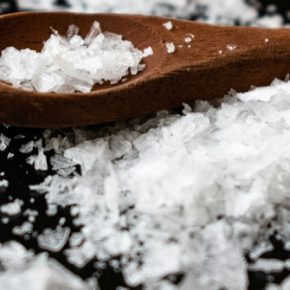 Стало известно, как в Украине изменились цены на соль Стало известно, как в Украине изменились цены на соль