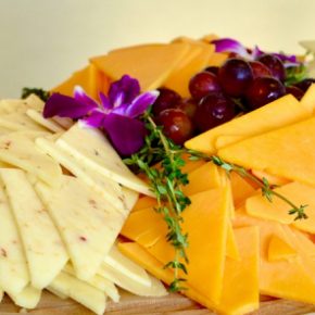 Украинцы сдают домашний сыр