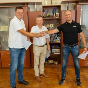 Беднар начал сотрудничество с Тернопильским национальным техническим университетом, названным в честь Ивана Пулиуи