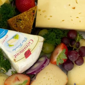 Стало известно, что с ценами на сыр и в результате импорта здесь