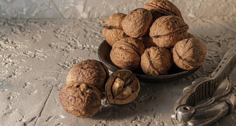 Как легко очистить орехи: полезные советы