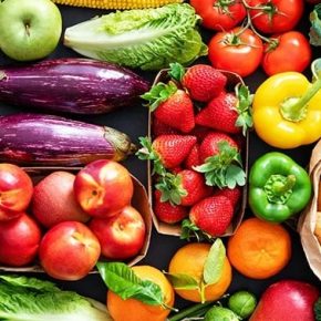 Базовый продукт подорожал на 23%: как изменились цены за год