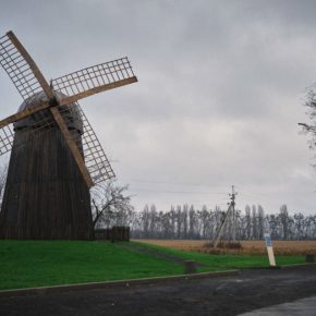 В Черкасской области отреставрировали уникальную ветряную мельницу Тараса Шевченко