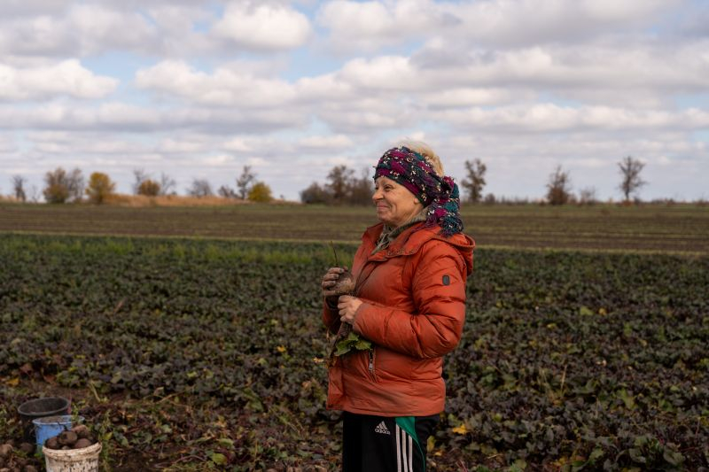 Программа поддержки сельского хозяйства Украины Корпуса милосердия расширяет территорию помощи