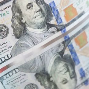 Курс доллара бьет рекорды: причины и «готовится ли» обвал гривны. Курс доллара бьет рекорды: причины и «готовится ли» обвал гривны.