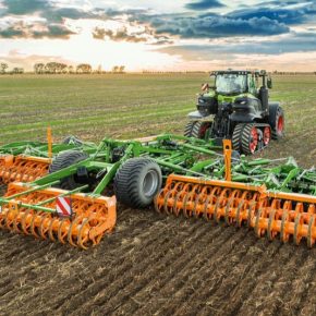 25 лет компактной дисковой бороне Catros от AMAZONE 25 лет компактной дисковой бороне Catros от AMAZONE